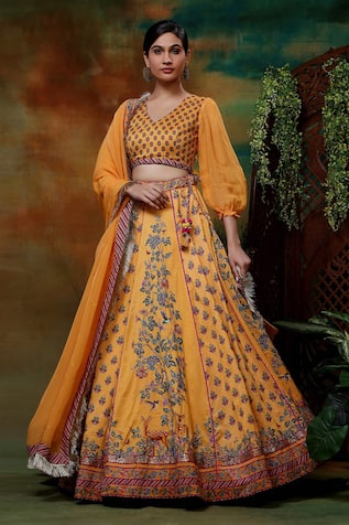 SAMVRIH Swarn Hiran Embroidered Lehenga Set 