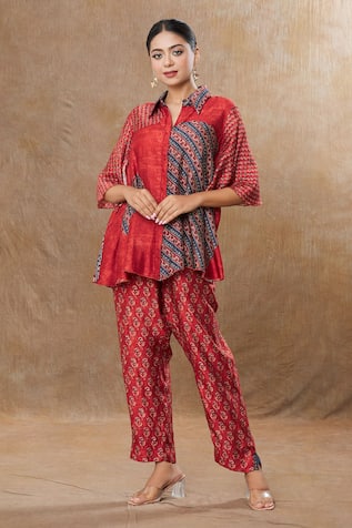 SHRADDHA RAMBHIA Flower Stripe Print Shirt & Pant Set 