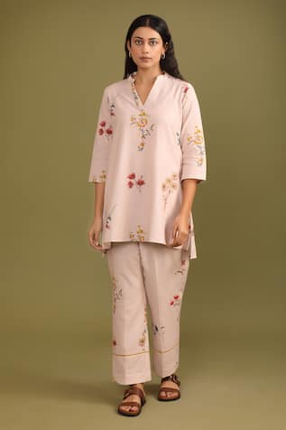 Trendy tokari Blossom Print Kurta & Pant Set 