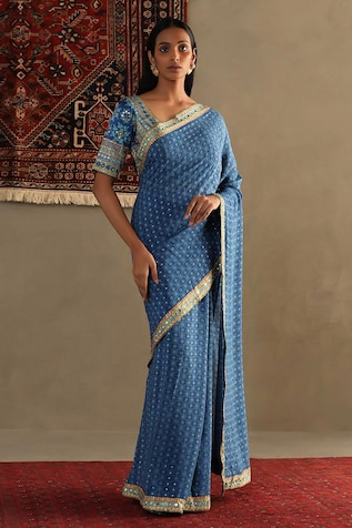 Buy Iraa Embroidered Pre-Draped Saree Online - RI.Ritu Kumar International  Store View