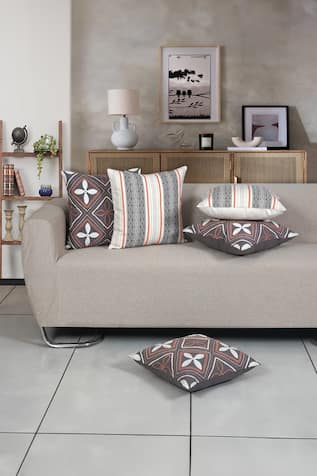 ODE & CLOE Diamond & Geometric Embroidered 5 Pcs Cushion Covers 