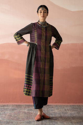 Swatti Kapoor Zuberi Checkered Hand Block Print Kurta 