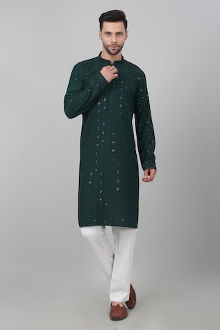 Aham-Vayam Himgir Checkered Thread Work Kurta Set 