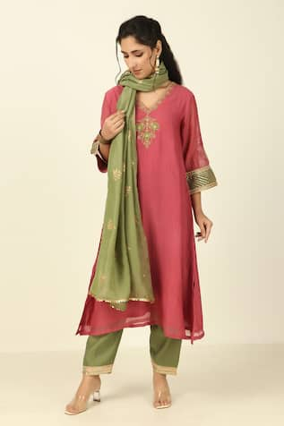 Tashee Chanderi Straight Fit Kurta Pant Set 