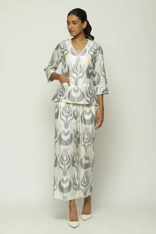 Abraham And Thakore Ikat Ottoman Tulip Top 