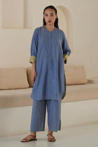 Surmaye Endless Laughter Checkered Woven Kurta & Pant Set 