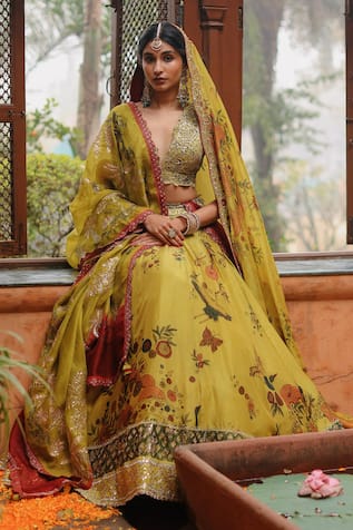 Archana Jaju Kalamkari Hand Painted Lehenga Set 