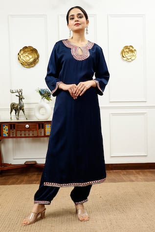 Sheeshakari Silk Mirrorwork Border Kurta With Pant 