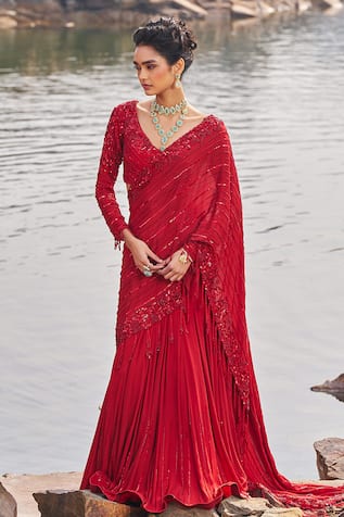 Nidhika Shekhar Jalsaa E Khaas Embroidered Pre-Draped Saree With Blouse 