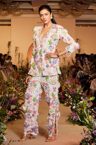 Payal Singhal Floral Applique Work Short Kurta & Pant Set 