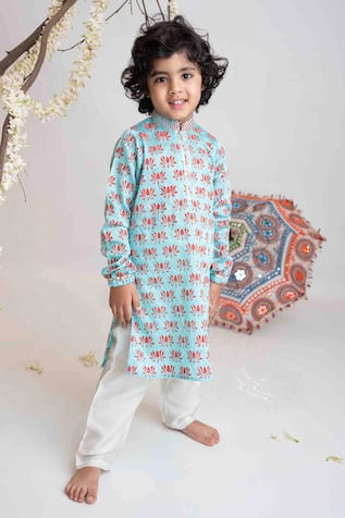 Mi Dulce An'ya Lotus Motif Sporty Kurta With Pant 