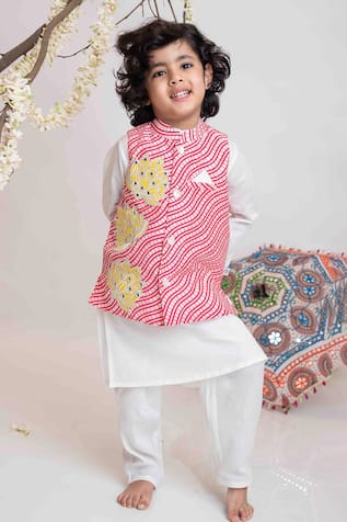 Mi Dulce An'ya Bandhej Lotus Embroidered Bandhgala Kurta Set 