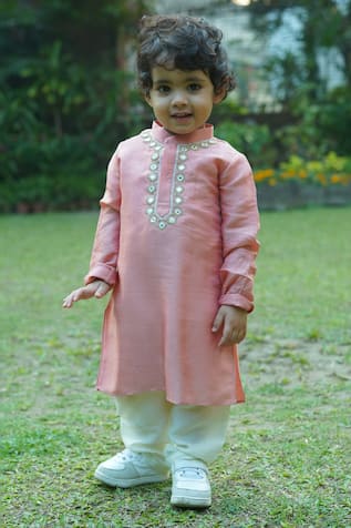 Mi Dulce An'ya Hand Embroidered Mirrorwork Kurta & Pant Set 