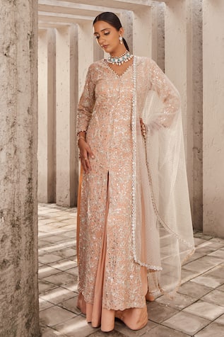 Jalsa-E-Bahaar Floral Embroidered Kurta Lehenga Set 