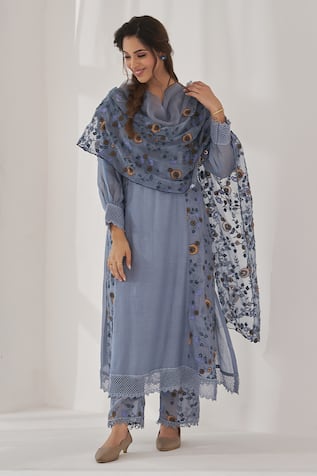 NAAZ BY NOOR Muskaan Baano Kalidar Kurta Set 