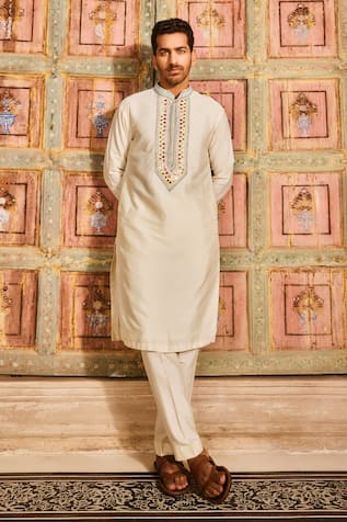 DiyaRajvvir Prism Yoke Embroidered Kurta With Pant 