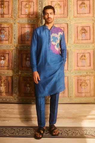 DiyaRajvvir Bloom Breeze Thread Embroidered Kurta With Pant 