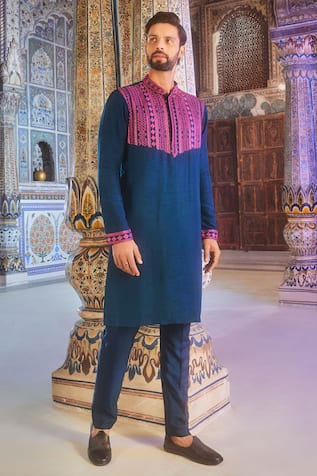 DiyaRajvvir Fleur Grid Thread Embroidered Kurta With Pant 