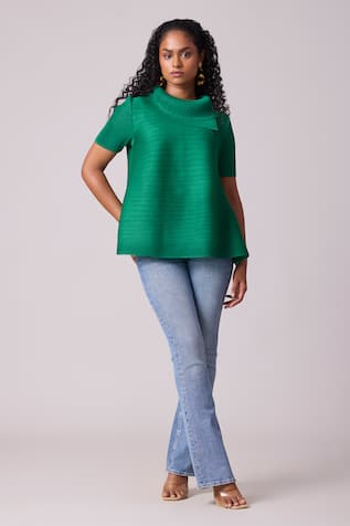 Scarlet Sage Hazel Turtle Neck Pleated Top 