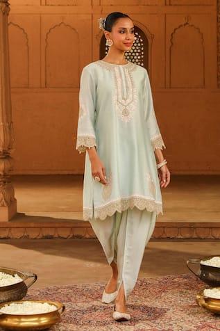 Sheetal Batra Ernika Parsi Gara Embroidered Yoke Kurta With Dhoti Pant 