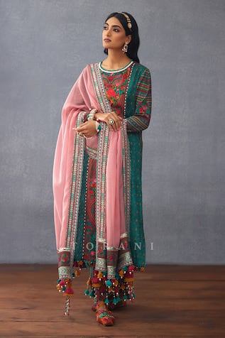 Torani Dil Nawaz Abhidah Print Kurta Pant Set 
