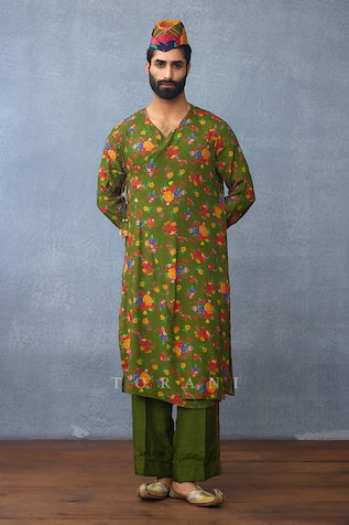 Torani Dil Saaz Mazin Embossed Jacket & Angarkha Set 