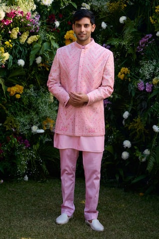 Shyam Narayan Prasad Embroidered Bandhgala Kurta Set 