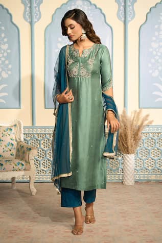 Two Sisters By Gyans x AZA Zardozi Embroidered Satin Kurta Set 