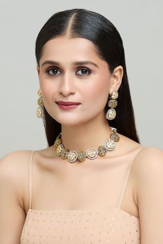 Nazaakat By Samara Singh Geometric Jadau Embellished Necklace Set 