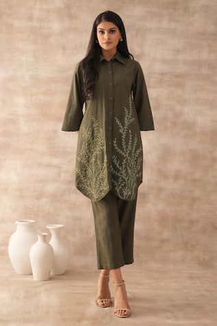 VARUN CHHABRA Shirt Collar Embroidered Tunic & Pant Set 