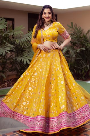 Sobariko Floral Jaal Brocade Lehenga Set 