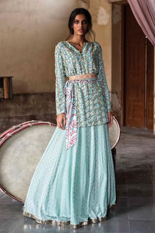 ANUSHKA KHANNA Floral Embroidered Short Kurta With Bloom Lehenga 