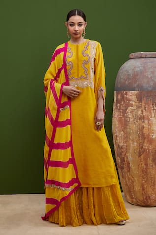 Vasavi Shah Gota Embroidered Kurta Gharara Set 