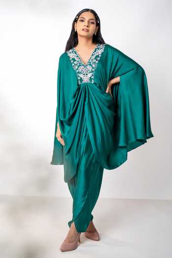 Aanchal Vijaywargi Flora Embroidered Kaftan With Tulip Pant 