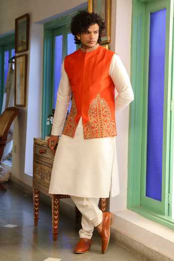 Roohbyridhimaa Tangerine Zari Embroidered Bundi 