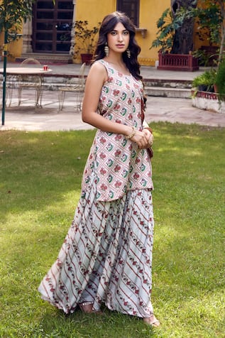 Charu Makkar Peacock Print Kurta & Gharara Set 