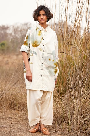 Kharakapas Pahadi Floral Print Long Shirt 