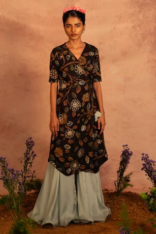 Aamra By Lavanya Kalamkari Hand Painted Angarkha With Sharara 