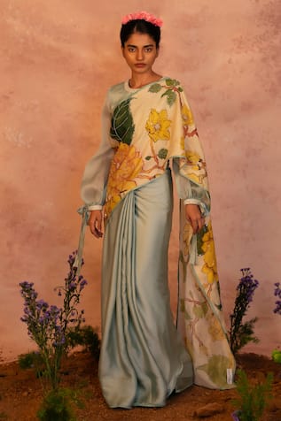 Aamra By Lavanya Floral Kalamkari Hand Painted Saree With Blouse 