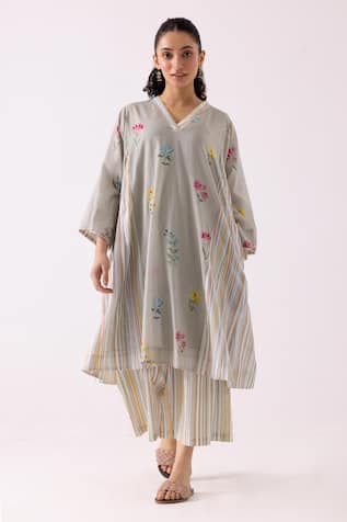 Label Shreya Sharma Floral & Stripe Print Kurta With Pant 