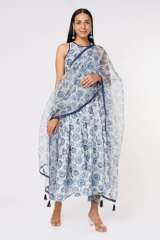 Yuvraani Jaipur Floral Pattern Anarkali Set 