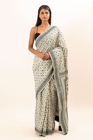 Oshi By Shikha Katha Work Saree With Blouse 