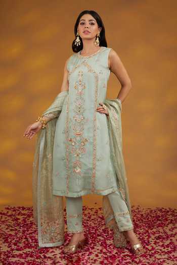 House Of Supriya Mughal Jharokha Zardozi Embroidered Kurta Pant Set 