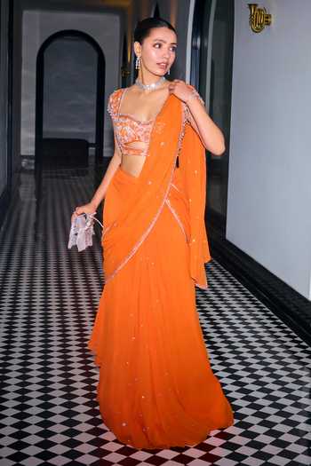 Label Sanya Gulati Embroidered Pre-Draped Saree With Blouse 