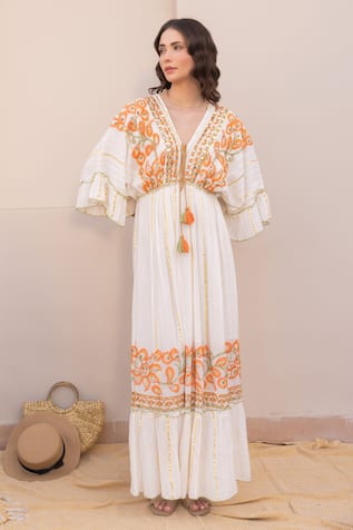 Label Reyya Striped Threadwork Kaftan 