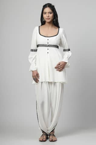 Kushani Lace Embellished Tunic With Tulip Pant 