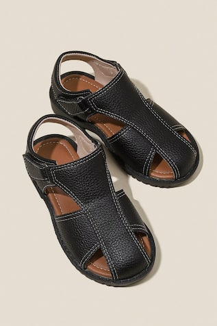 Side Cut Strappy Sandals 