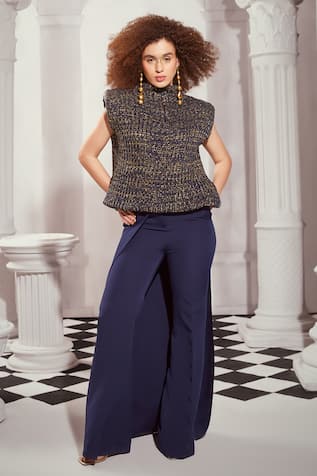 Nikita Mhaisalkar Solid Round-Up Pant 