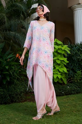 Esha L Amin Flower Threadwork Asymmetric Kurta With Dhoti Pant 