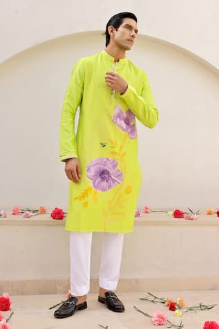 Chrkha Floral Placement Print Kurta Pant Set 